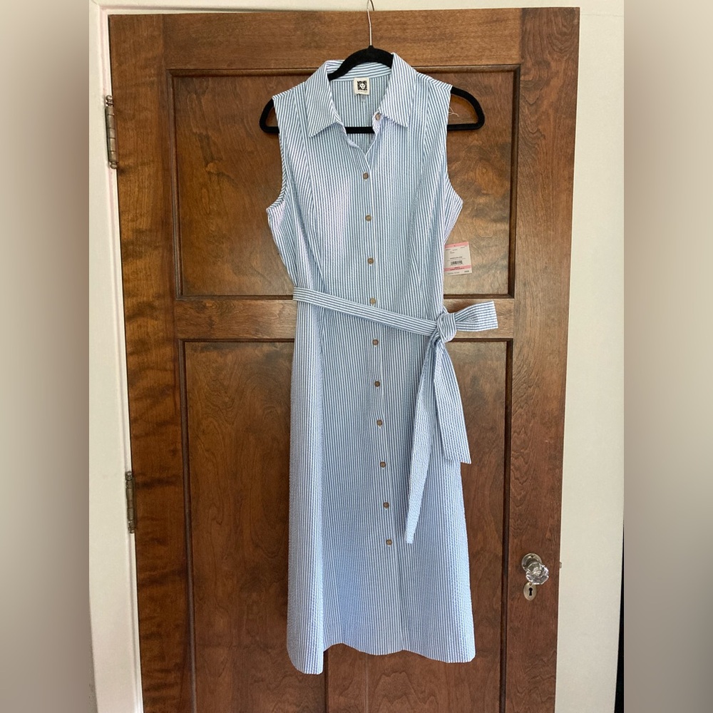 NWT Anne Klein, seersucker, sz 10 shirt dress. Classic summer style!